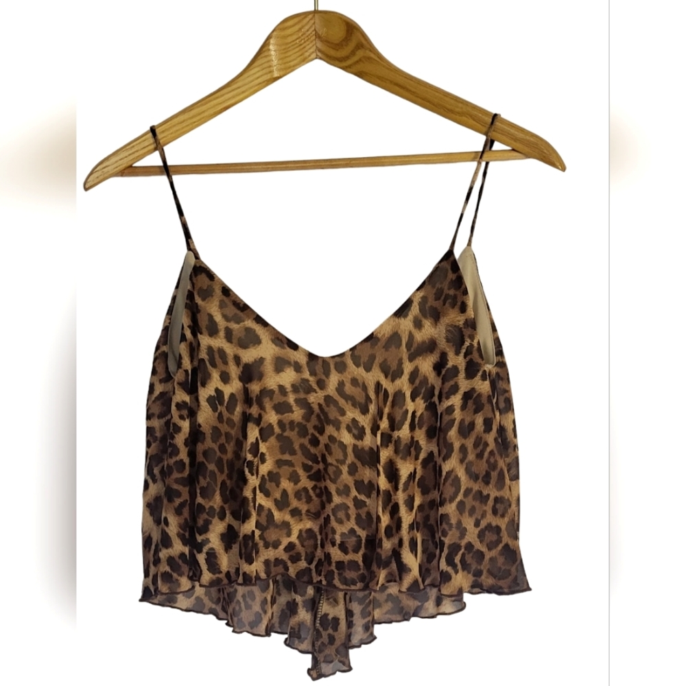*SOLD* 'Lovely day' Leopard Print Crop Top With Bra Shelf Lining